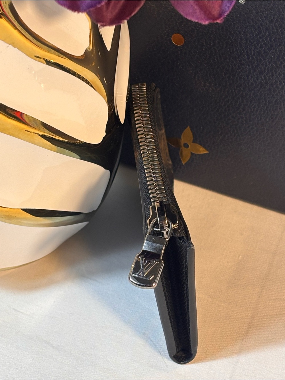 Louis Vuitton Eclipse Coin Purse - Picture 4 of 10